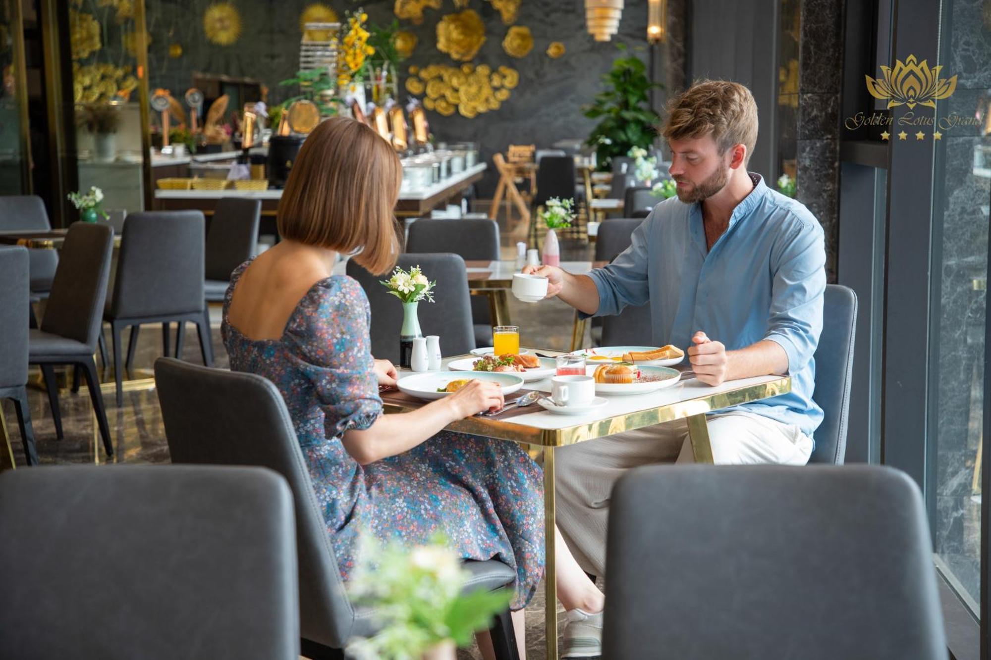 Hotel Golden Lotus Grand Đà Nẵng