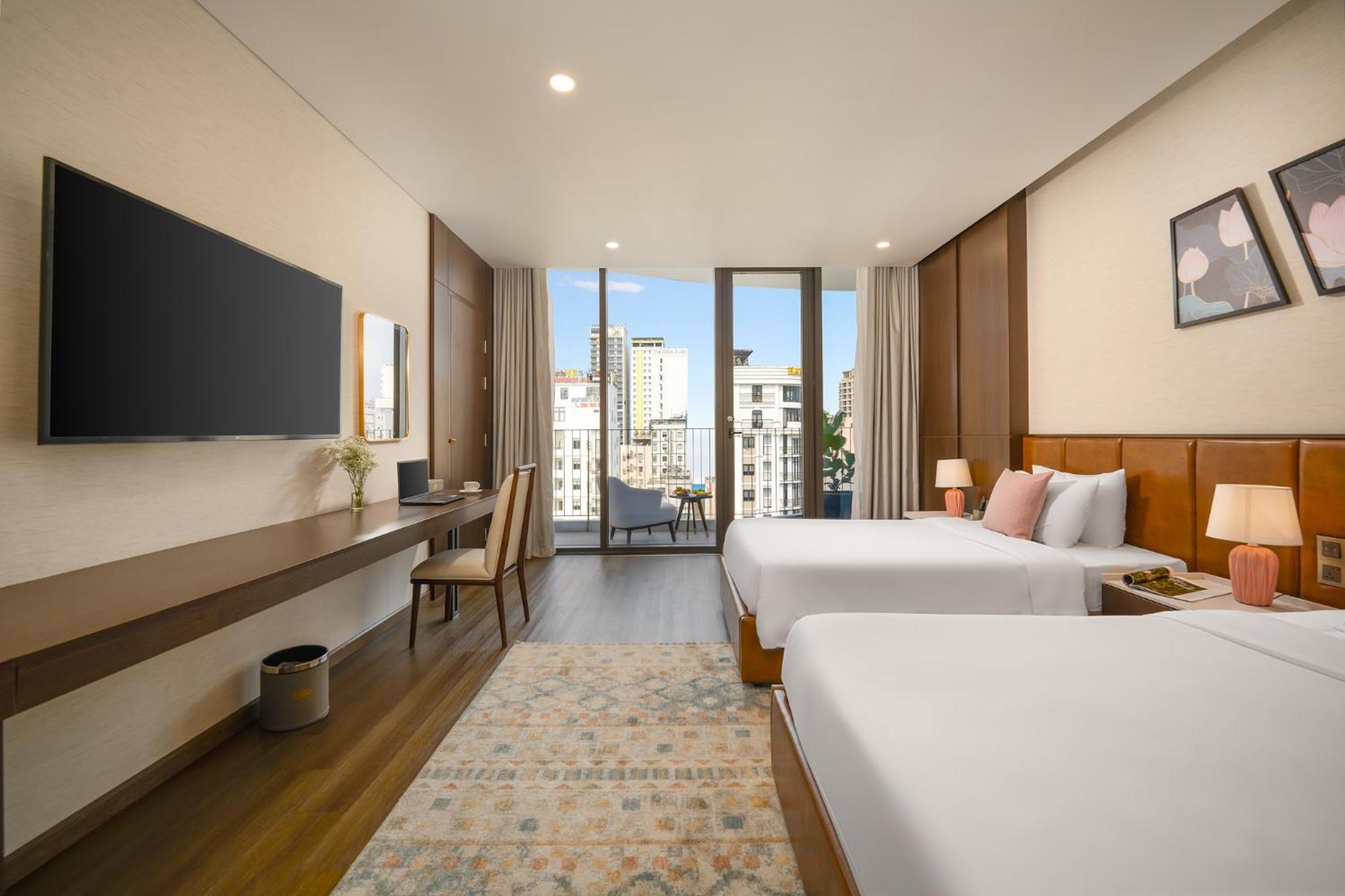 Hotel Golden Lotus Grand