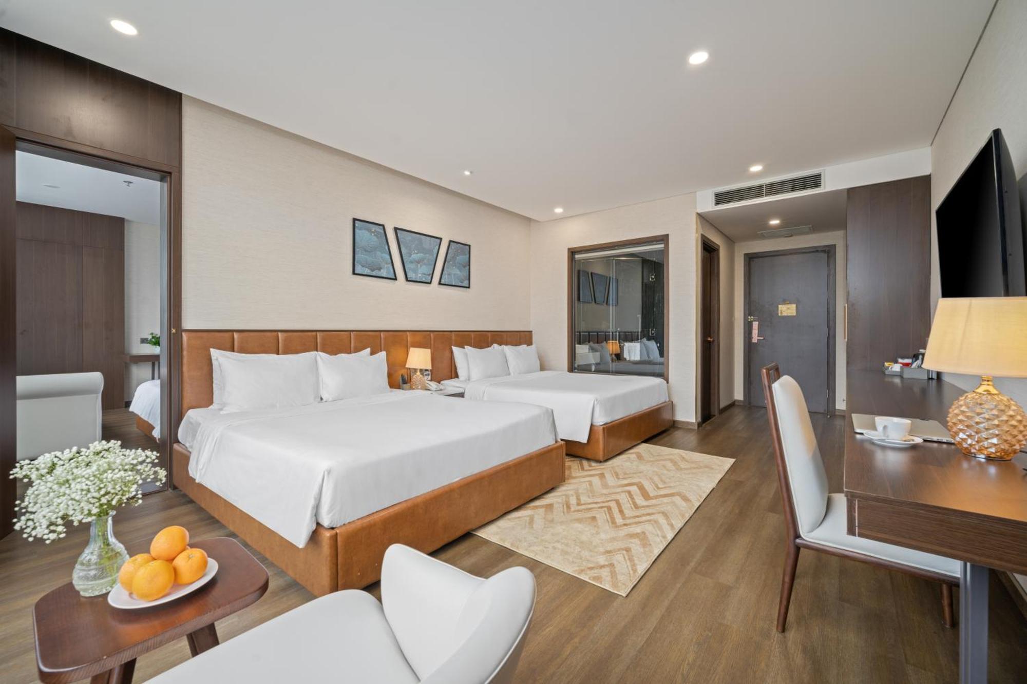 Hotel Golden Lotus Grand Đà Nẵng